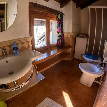 Lägenhet Con Vista - In Centro Aosta